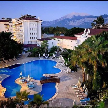 Miramor Hotel & Spa Antália Exterior foto A resort in Turkey